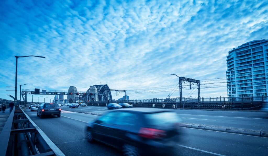 sydney road cars cloudy weather